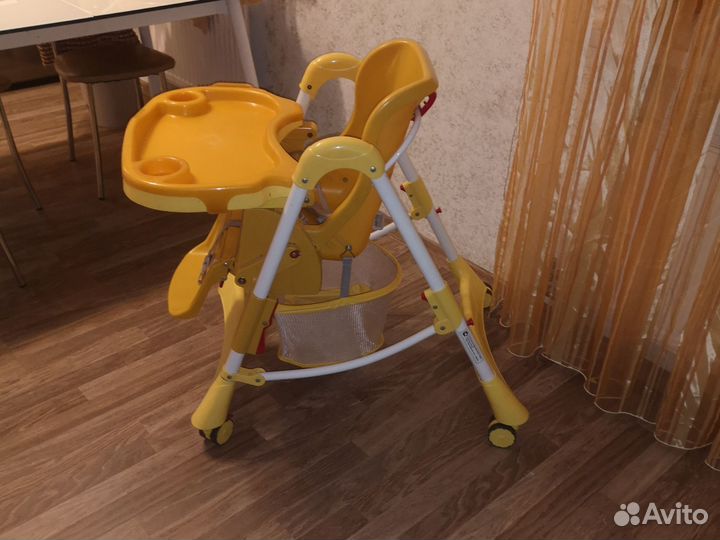 Стул для кормления