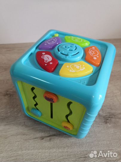 Музыкальный кубик BabyGo