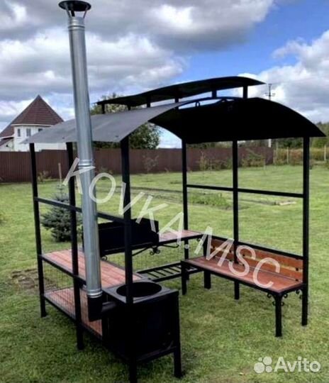 Беседка с мангалом