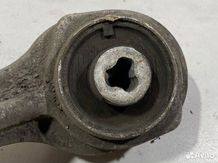 Рычаг верхний передний правый Mercedes E W212