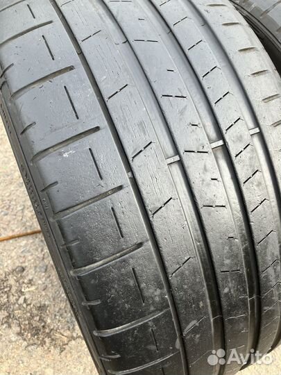 Pirelli P Zero 255/30 R20