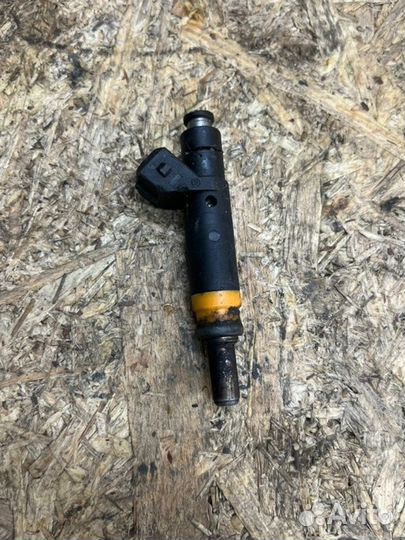 Форсунка топливная Bmw 7 E65 4.4 2004