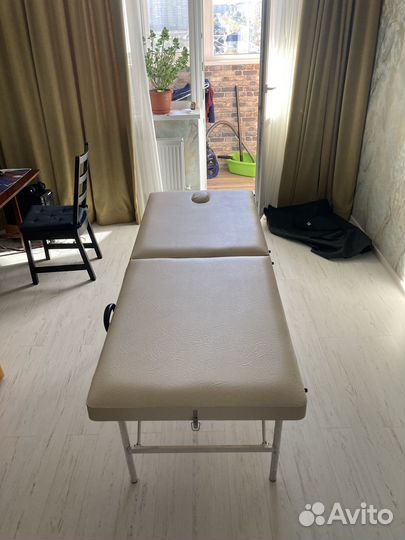 Массажный стол складной с вырезом