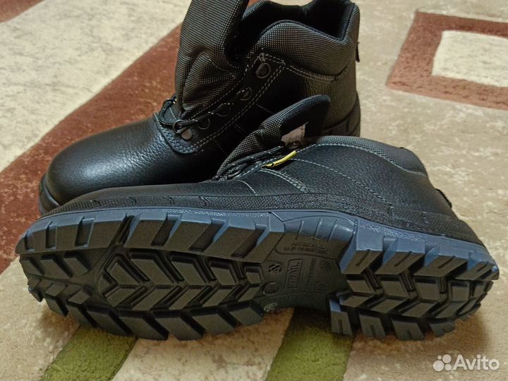 Ботинки мужские