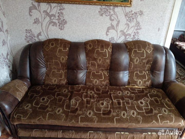 Диван с креслами