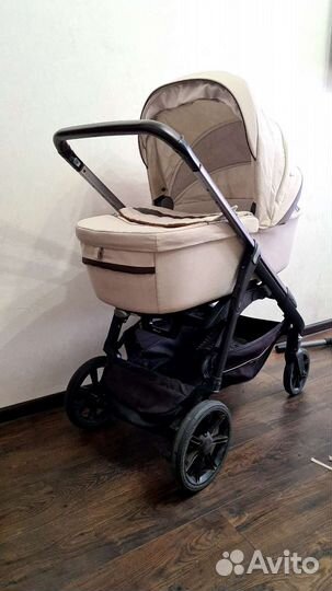 Коляска 4 в 1 Inglesina aptica