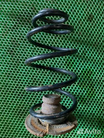 Пружина задняя Opel Astra H Z18XER 2007