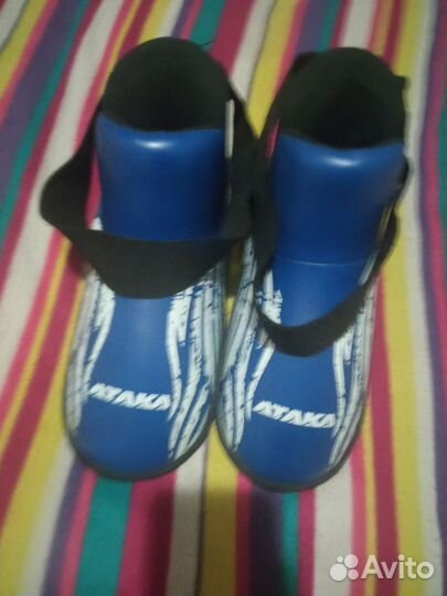 Боксерские перчатки детские и футы