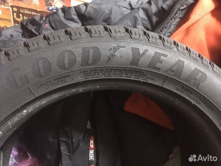 Goodyear Eagle LS 255/55 R18