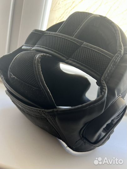 Боксерский шлем