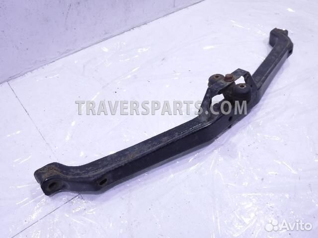 Кронштейн задней балки