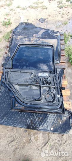 Дверь задняя левая Фольксваген пассат б4 седан
