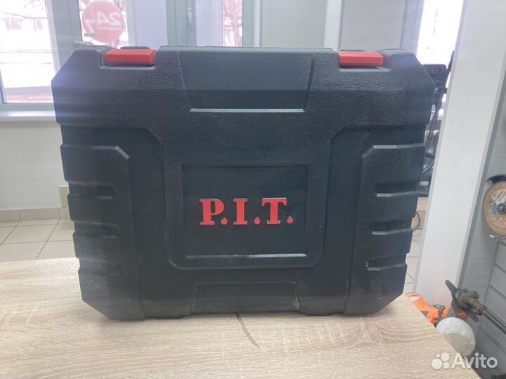 Перфоратор p.i.t. PBH28-C3