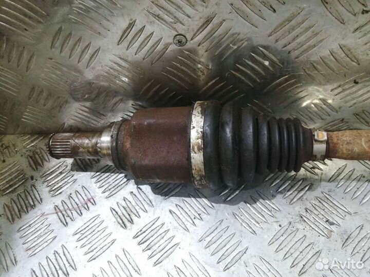 Привод правый LADA Vesta МКПП