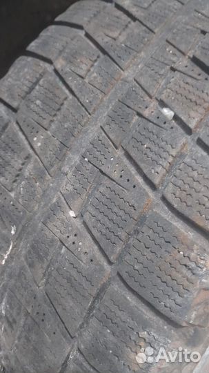 Bridgestone Blizzak Revo2 225/60 R16