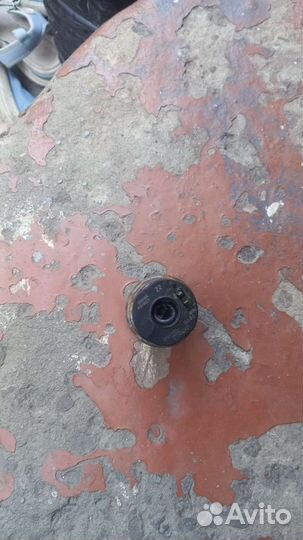 Бензонасос на тоета королла 150