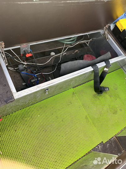 Wyatboat 490dcm