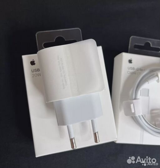 Быстрая зарядка для iPhone 20W