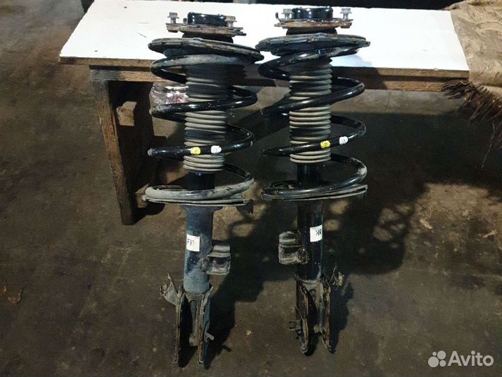 Передние амортизаторы инфинити fx35 s50