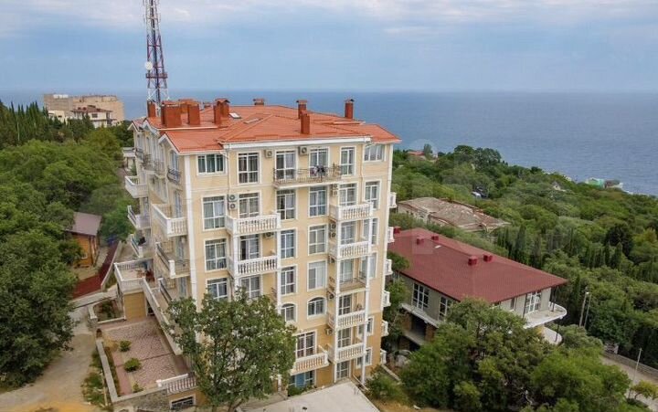 3-к. квартира, 95,8 м², 7/7 эт.