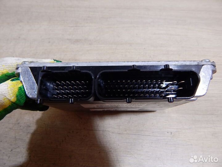 Эбу двигателя Audi A4 B5 / Vw Passat B5 1,6 AHL