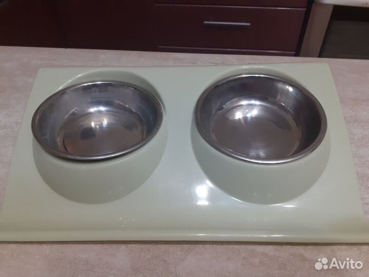 Миски для кошек и собак