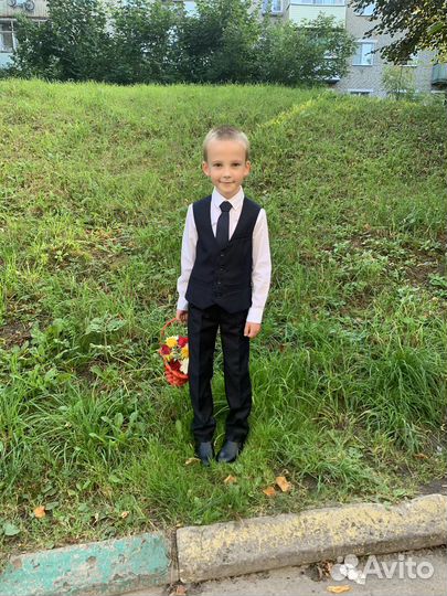 Школьный костюм для мальчика 122