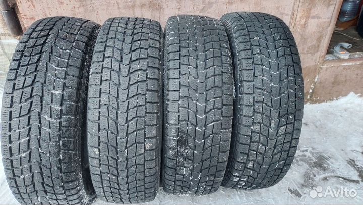 Dunlop Grandtrek SJ4 215/70 R16