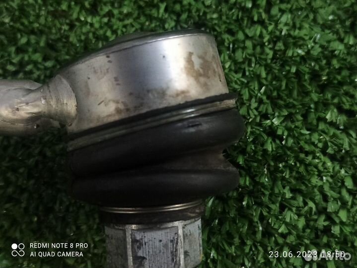 Стойка стабилизатора передняя правая Mercedes-Benz