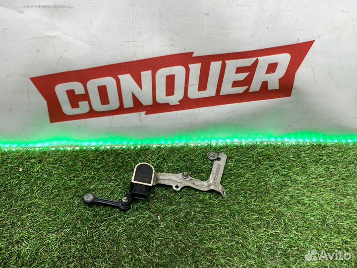 Датчик положения кузова Mercedes-Benz W213 W205