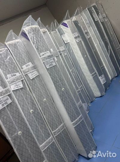 Матрас 140х200 новый