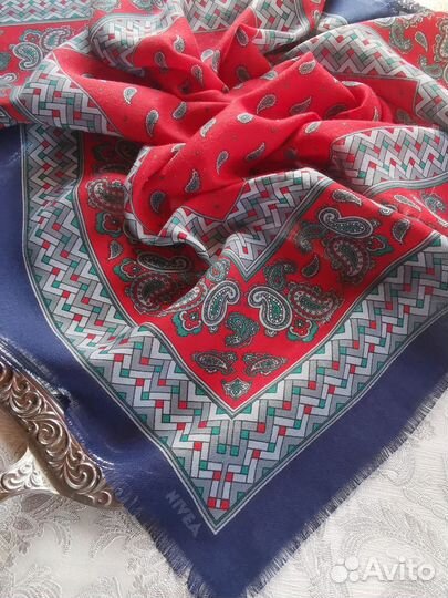 Nivea платок Италия