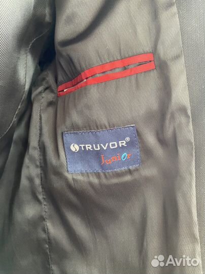 Пиджак Truvor 134 черный