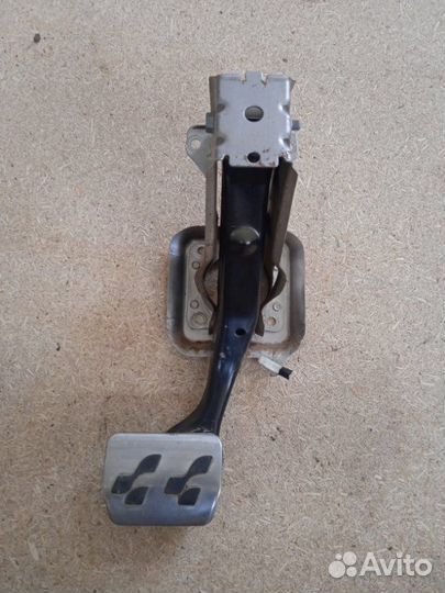 Педаль тормоза Volkswagen Passat B7 CCZ 2011