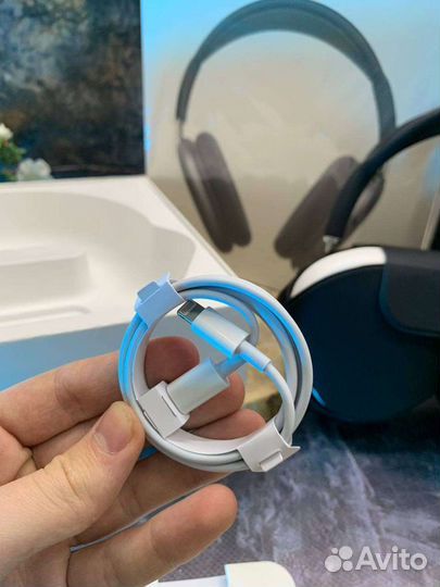 AirPods Max с гарантией