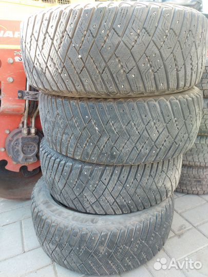 Goodyear Ultragrip Ice Arctic 205/55 R16 94T