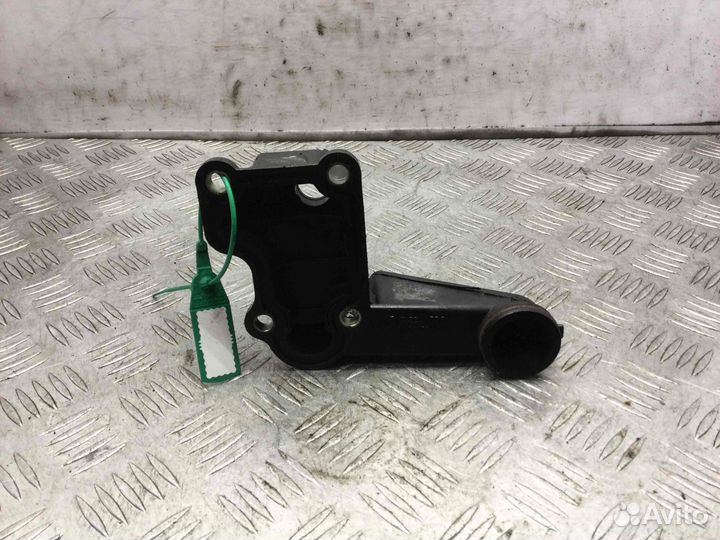 Маслоотделитель (сапун) Audi 80 048103772b Abk