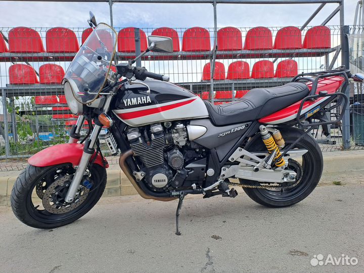 Yamaha XJR 1300