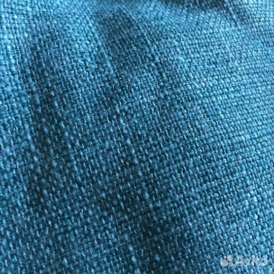 Лежанка для кошек Triol (новая)