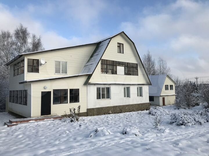 Дом 294,1 м² на участке 44 сот.