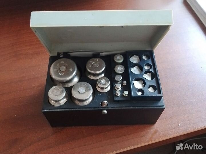 Гирьки к весам б/у. Большие наборы и малые