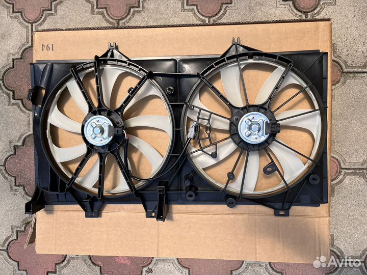 Диффузор на Камри V50,55. 3,5