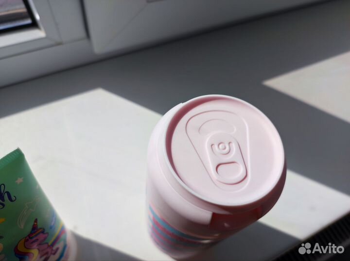 Гель для душа, крем-мусс, подставка для щёток