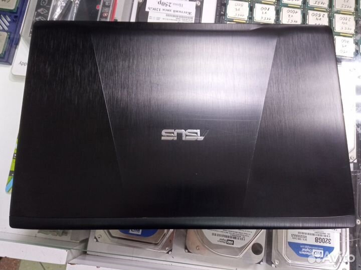 Игровой ноутбук Asus (Core i5-7300HQ/GTX1050)