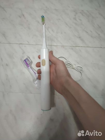 Электрическая зубная щетка xiaomi
