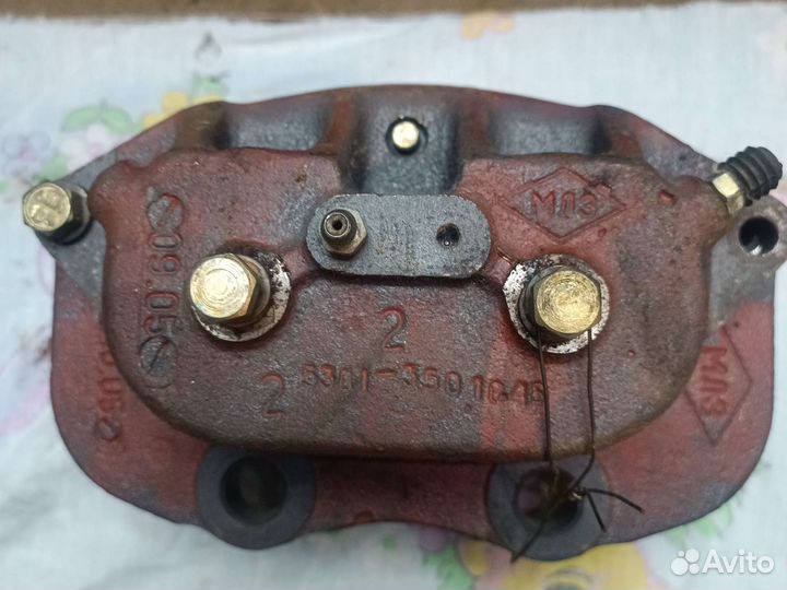 ЗИЛ 5301 суппорт