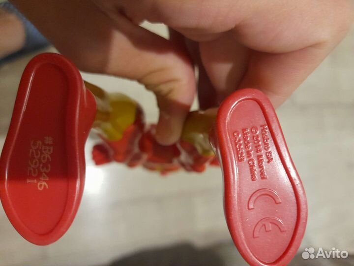 Фигурка Железного человека паука от Marvel