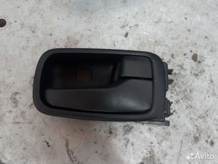 Ручка двери внутренняя mitsubishi lancer 9