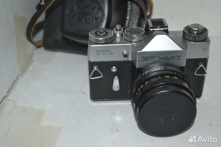 Зеркальный фотоаппарат Зенит ттл 1-выпуск 1977 г.в