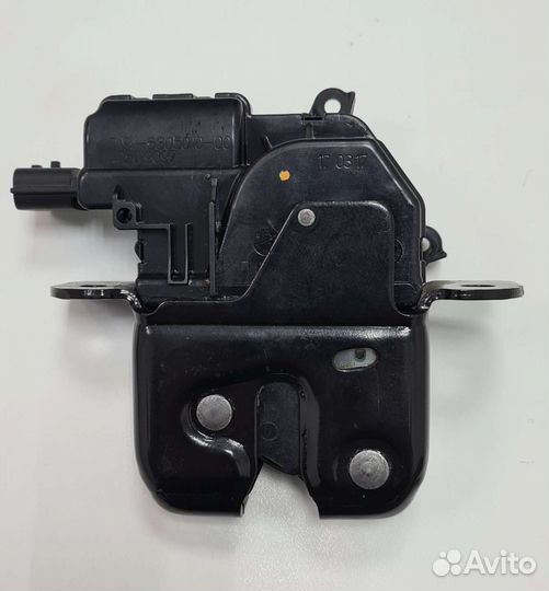 Замок двери багажника с мех.приводом LADA granta